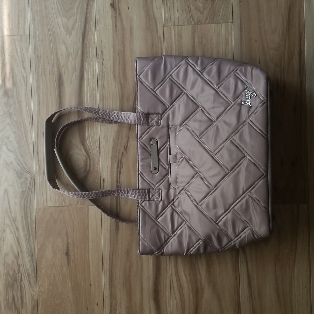 Lug Skyliner